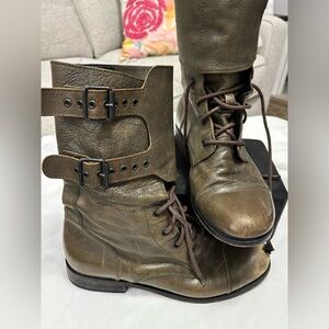 FORNARINO Green Italian Leather Pull On Boots with 2 Adjustable Straps Size 8.5